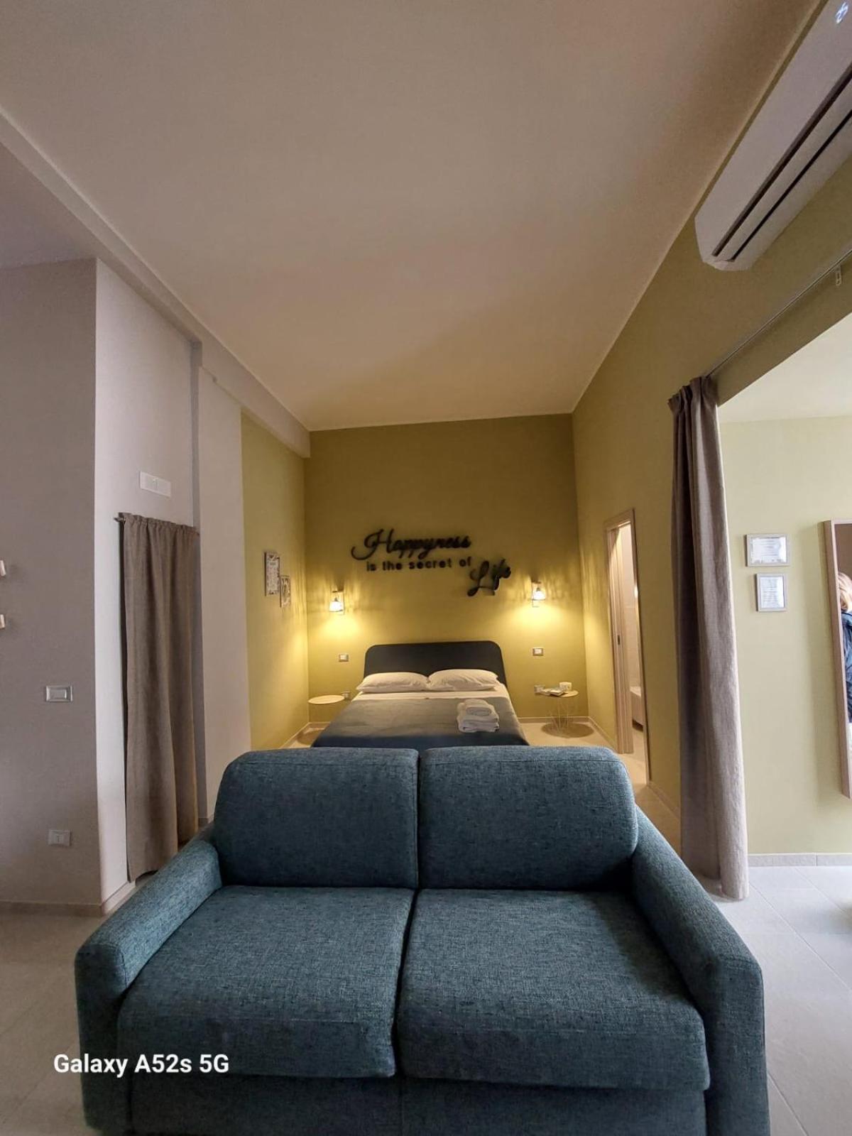 Happynesshouse_Locazione Turistica Apartment Trani Ngoại thất bức ảnh
