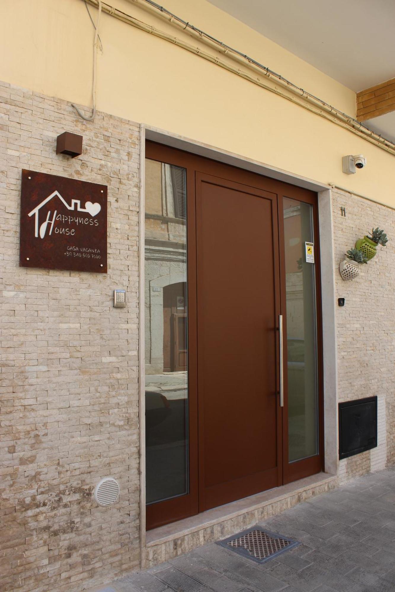 Happynesshouse_Locazione Turistica Apartment Trani Ngoại thất bức ảnh